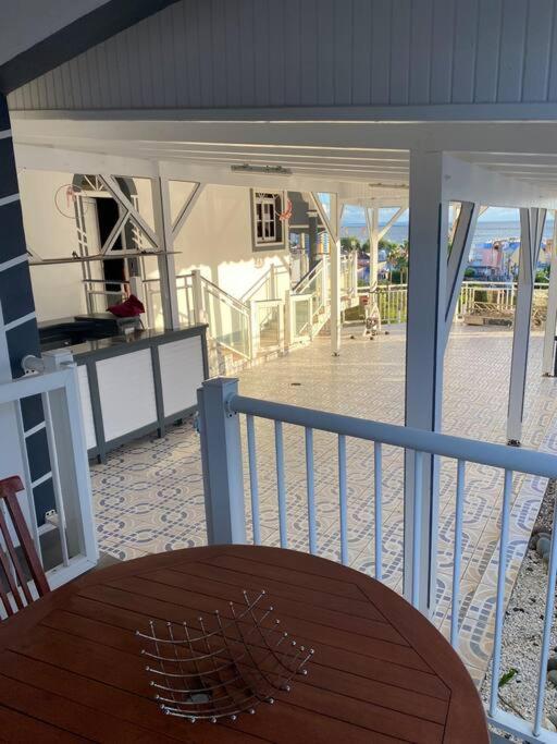 Bungalow Tafial Vue Sur Mer Sainte-Anne  Εξωτερικό φωτογραφία